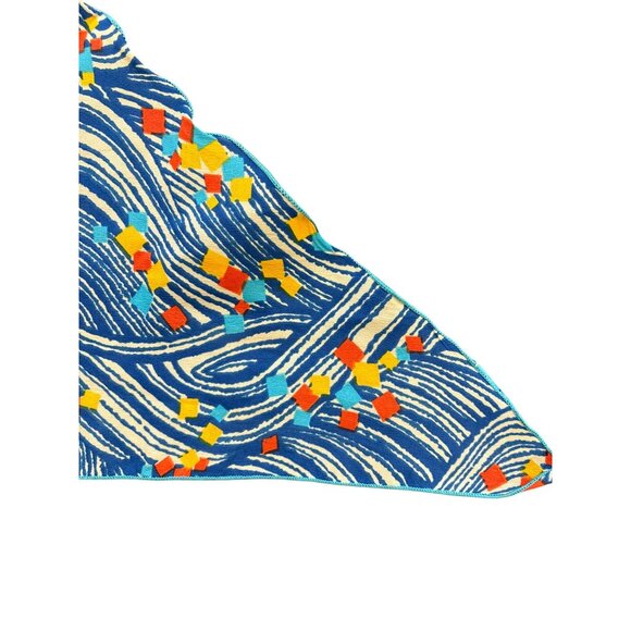 Vintage Triangle Headscarf With Abstract Waves & Geometric Print - Picture 3 of 6